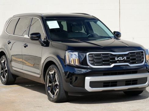 Used 2024 Kia Telluride S w/ S Sunroof Package FWD image 55