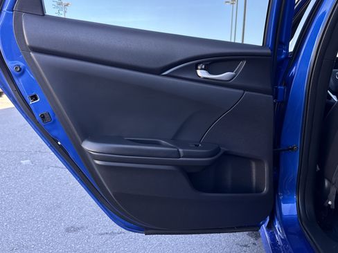 Used 2020 Honda Civic Sport image 22