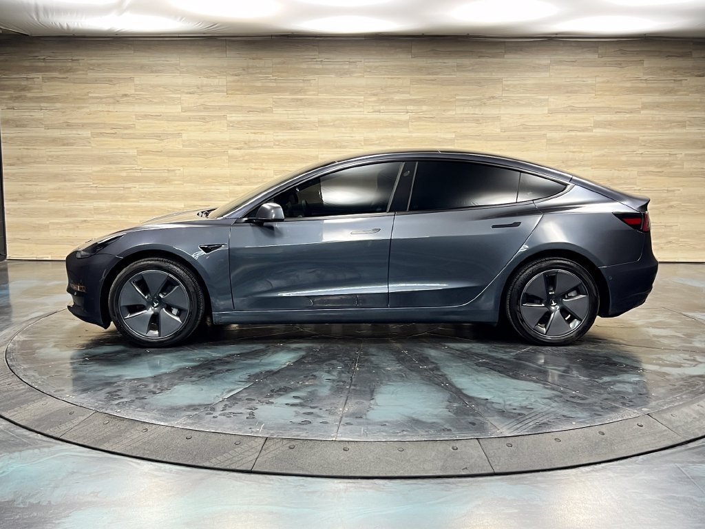 Used 2022 Tesla Model 3 Long Range AWD/4WD image 21