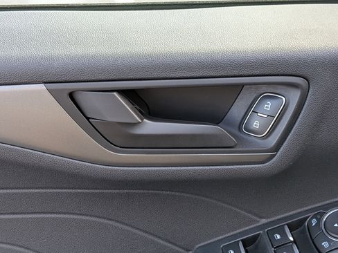 Used 2024 Ford Escape Active FWD image 12