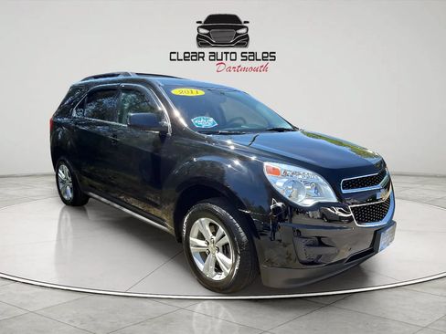Used 2011 Chevrolet Equinox LT FWD image 1