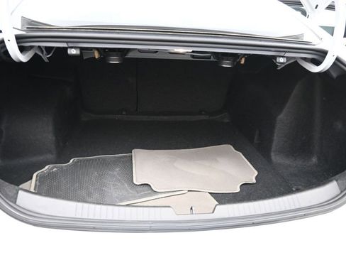 Used 2024 Chevrolet Malibu LT FWD image 20
