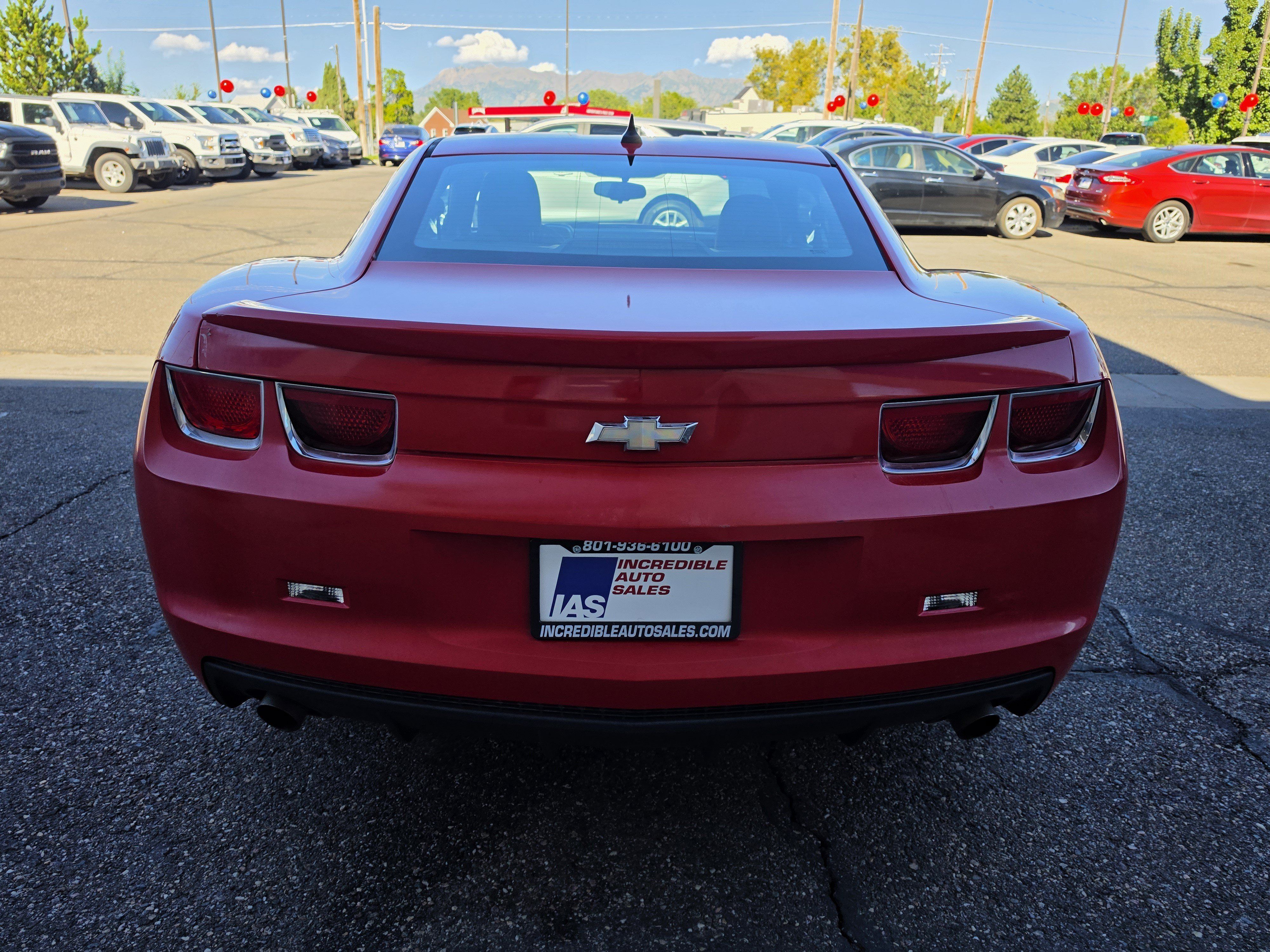 Used 2012 Chevrolet Camaro LS RWD image 6