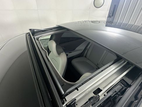 Used 2023 Hyundai Ioniq 6 Limited image 26