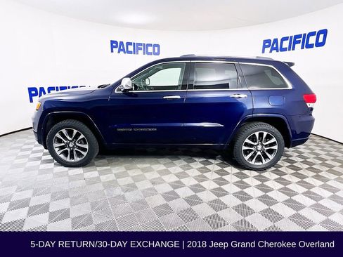 Used 2018 Jeep Grand Cherokee Overland AWD/4WD image 5