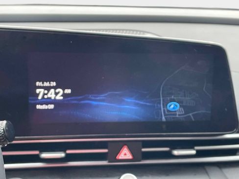 Used 2023 Hyundai Elantra SEL w/ Convenience Package FWD image 25