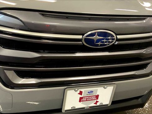 Certified 2025 Subaru Forester Limited image 31