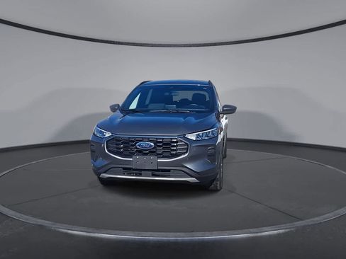 Certified 2025 Ford Escape ST-Line image 3