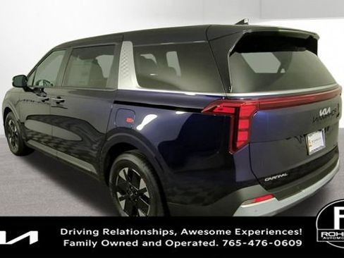 New 2026 Kia Carnival LXS image 8