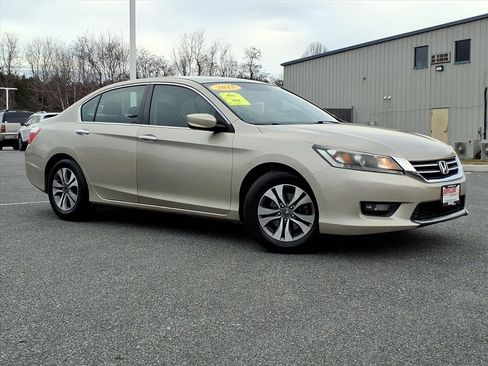 Used 2015 Honda Accord Sport image 2
