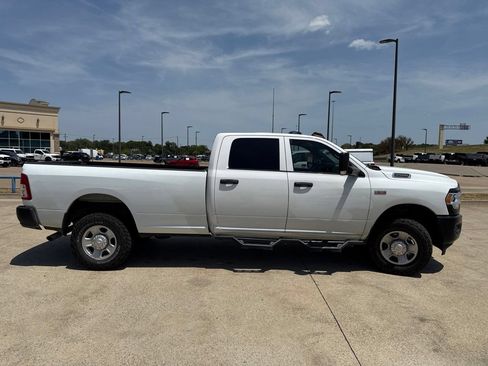 Used 2022 RAM 2500 Tradesman w/ Special Service Vehicle Group AWD/4WD image 17