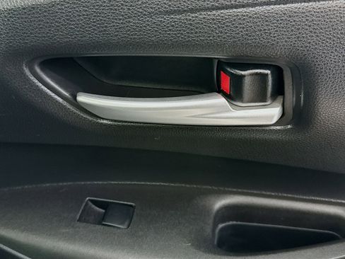 Used 2022 Toyota Corolla XLE image 30