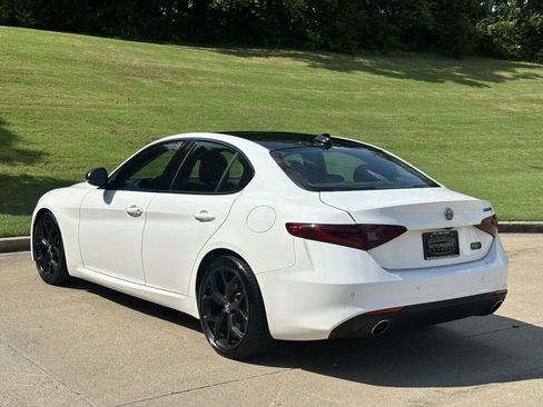 Used 2021 Alfa Romeo Giulia Ti w/ Nero Edizione RWD image 3