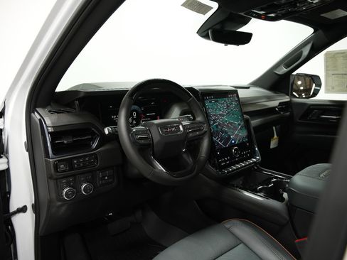 New 2026 GMC Yukon XL AT4 w/ AT4 Premium Plus Package image 34