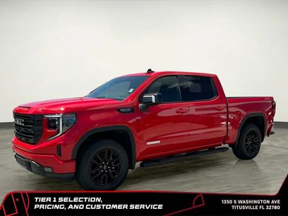 Used 2025 GMC Sierra 1500 Elevation w/ Elevation Premium Package