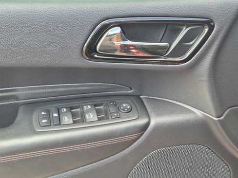 Used 2025 Dodge Durango GT AWD/4WD image 8
