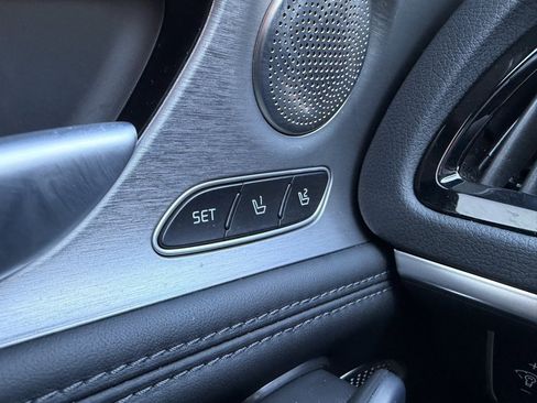 Used 2019 Kia Stinger GT2 image 24