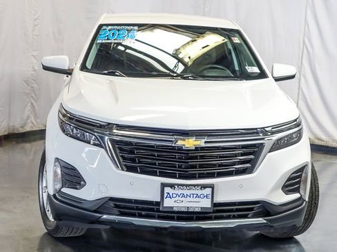 Used 2024 Chevrolet Equinox LT AWD/4WD image 7