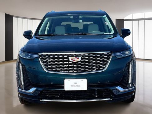 Certified 2025 Cadillac XT6 Premium Luxury image 3