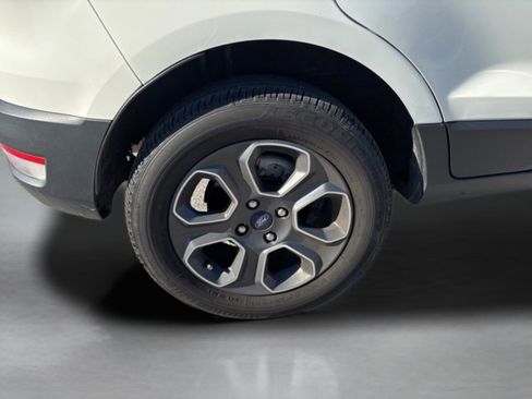 Used 2021 Ford EcoSport S image 39