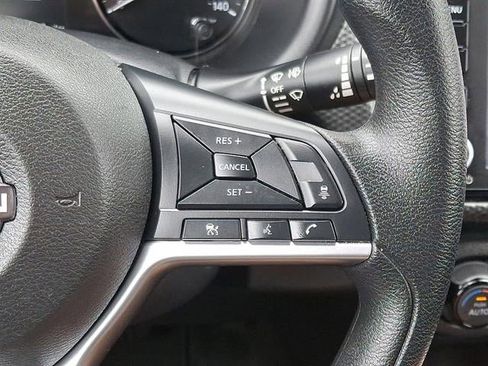 Used 2022 Nissan Kicks SV image 22