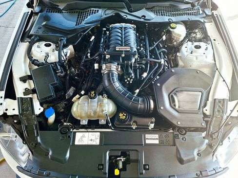 Used 2021 Ford Mustang GT RWD image 30