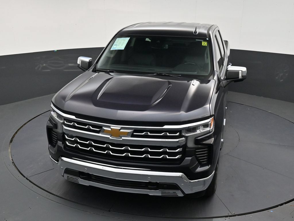 Used 2023 Chevrolet Silverado 1500 LTZ RWD image 18