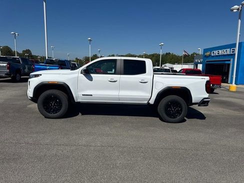 New 2026 GMC Canyon Elevation image 6