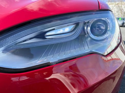 Used 2013 Tesla Model S Long Range image 13