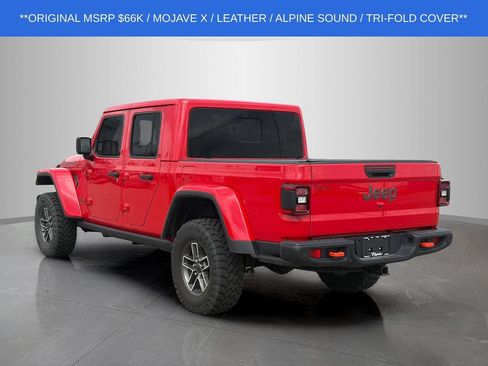 Used 2025 Jeep Gladiator Mojave AWD/4WD image 5