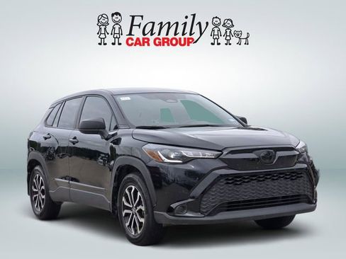 Used 2025 Toyota Corolla Cross AWD Hybrid image 2