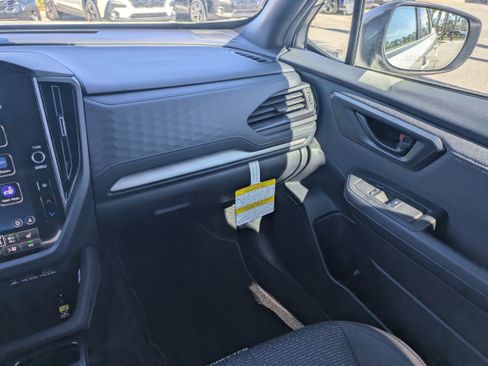 Used 2026 Subaru Forester Premium AWD/4WD image 17