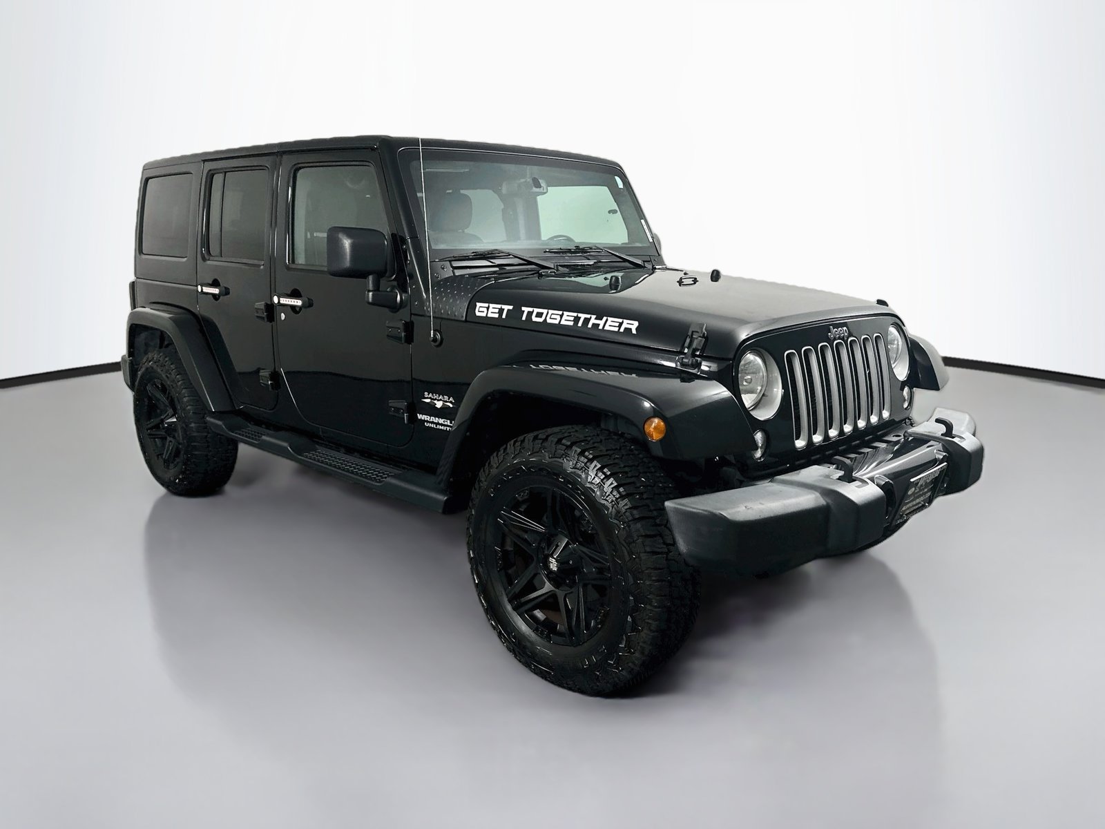 Used 2017 Jeep Wrangler Unlimited Sahara AWD/4WD image 1