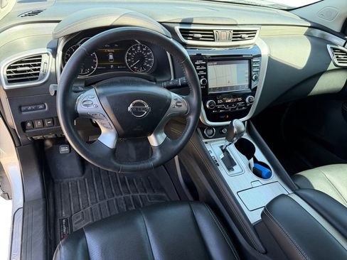Used 2017 Nissan Murano Platinum w/ Platinum Technology Package image 10