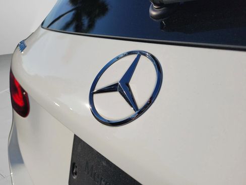 Certified 2022 Mercedes-Benz GLC 300 image 7