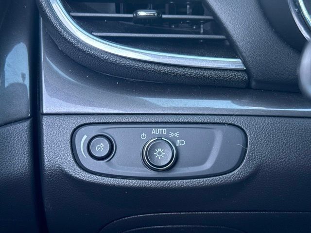Used 2019 Buick Encore Preferred w/ Safety Package FWD image 17
