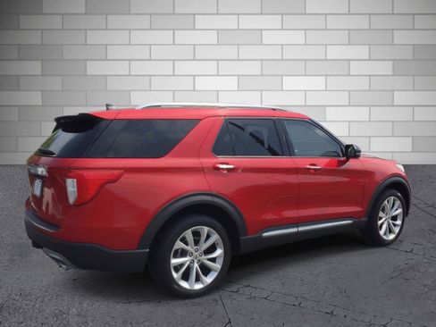 Used 2022 Ford Explorer Platinum w/ Equipment Group 601A AWD/4WD image 7