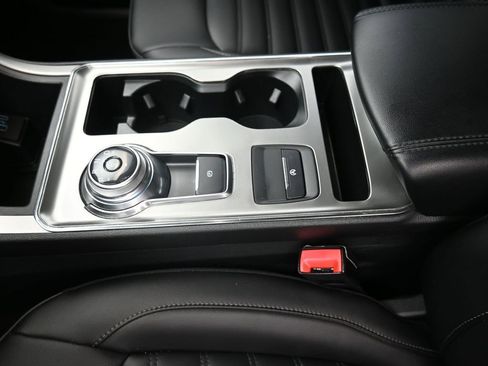 Used 2022 Ford Edge SEL w/ Convenience Package image 20