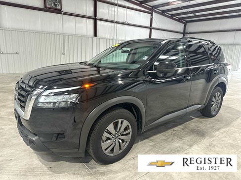 Used 2025 Nissan Pathfinder SV AWD/4WD image 1