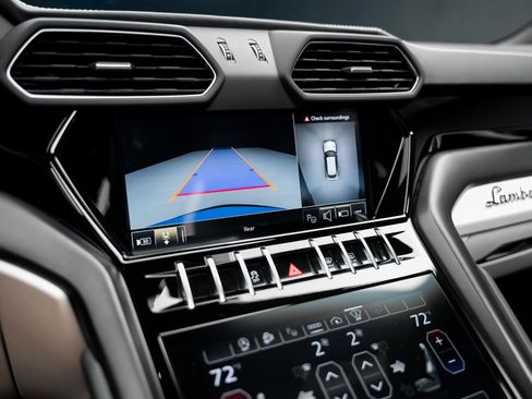 Used 2024 Lamborghini Urus S image 51