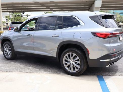 New 2026 Buick Enclave Preferred AWD/4WD image 5