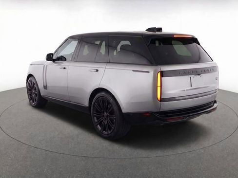 Certified 2023 Land Rover Range Rover Autobiography AWD/4WD image 44