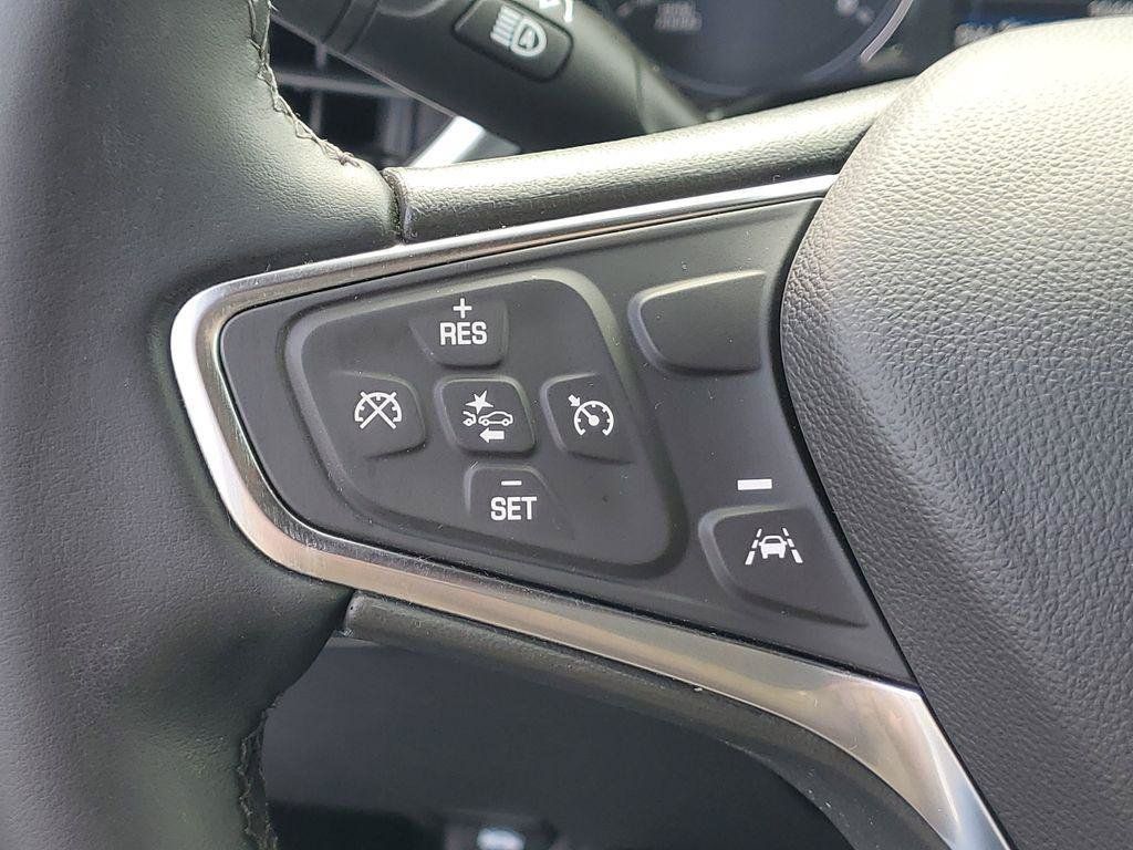 Used 2024 Chevrolet Equinox LT w/ LPO, Floor Liner Package FWD image 9