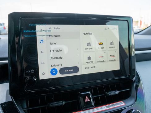 Certified 2025 Toyota Corolla SE image 12