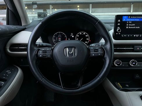 Used 2025 Honda HR-V EX-L image 32