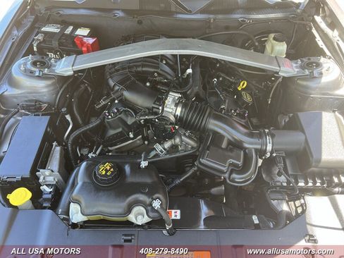 Used 2014 Ford Mustang Premium w/ Electronics Package RWD image 31