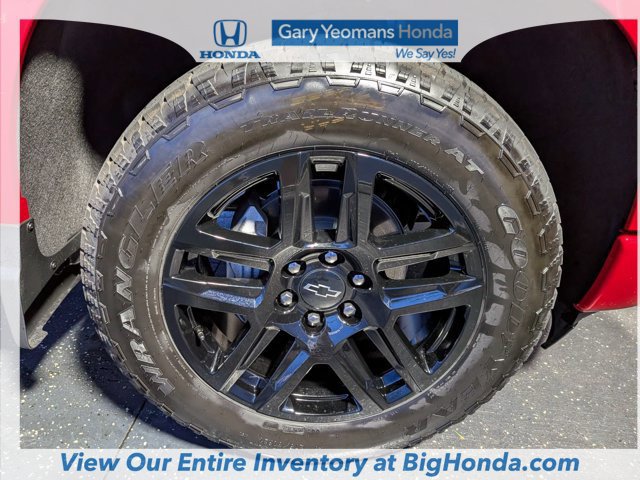 Used 2026 Chevrolet Silverado 1500 Custom w/ Turbomax Blackout Package RWD image 14