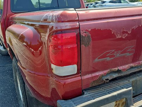Used 2000 Ford Ranger XL AWD/4WD image 37