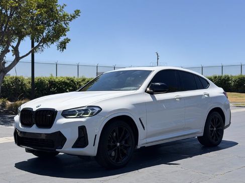 Used 2022 BMW X4 M40i w/ Premium Package AWD/4WD image 2
