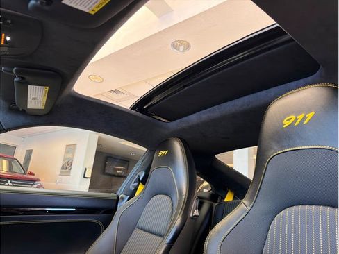 Used 2019 Porsche 911 Carrera T RWD image 36